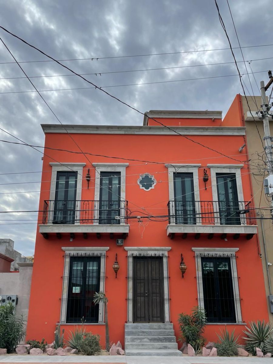 15 de 21: fachada principal