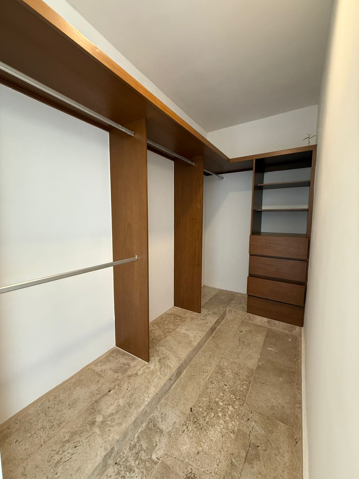 24 de 31: Avance de obra