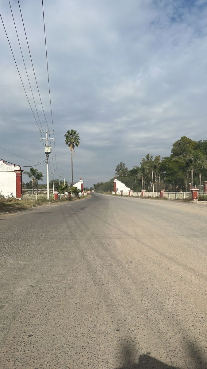 Terreno venta Hacienda del Lago Country club Santa Rosa Jalisco $973,000 - foto 3