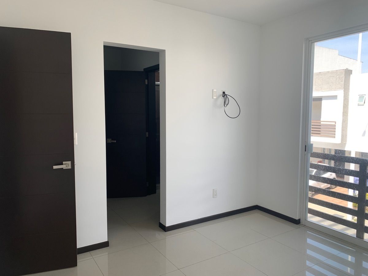 Habitación principal con vestidor, foto 12 de 35