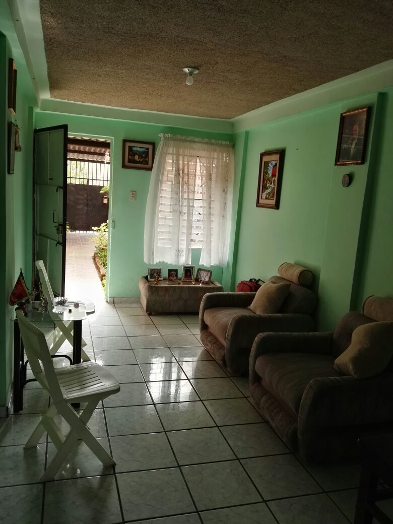 3 de 8