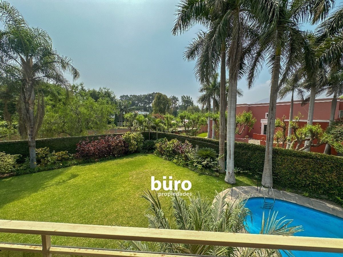 1 de 18: Vista desde un dormitorio