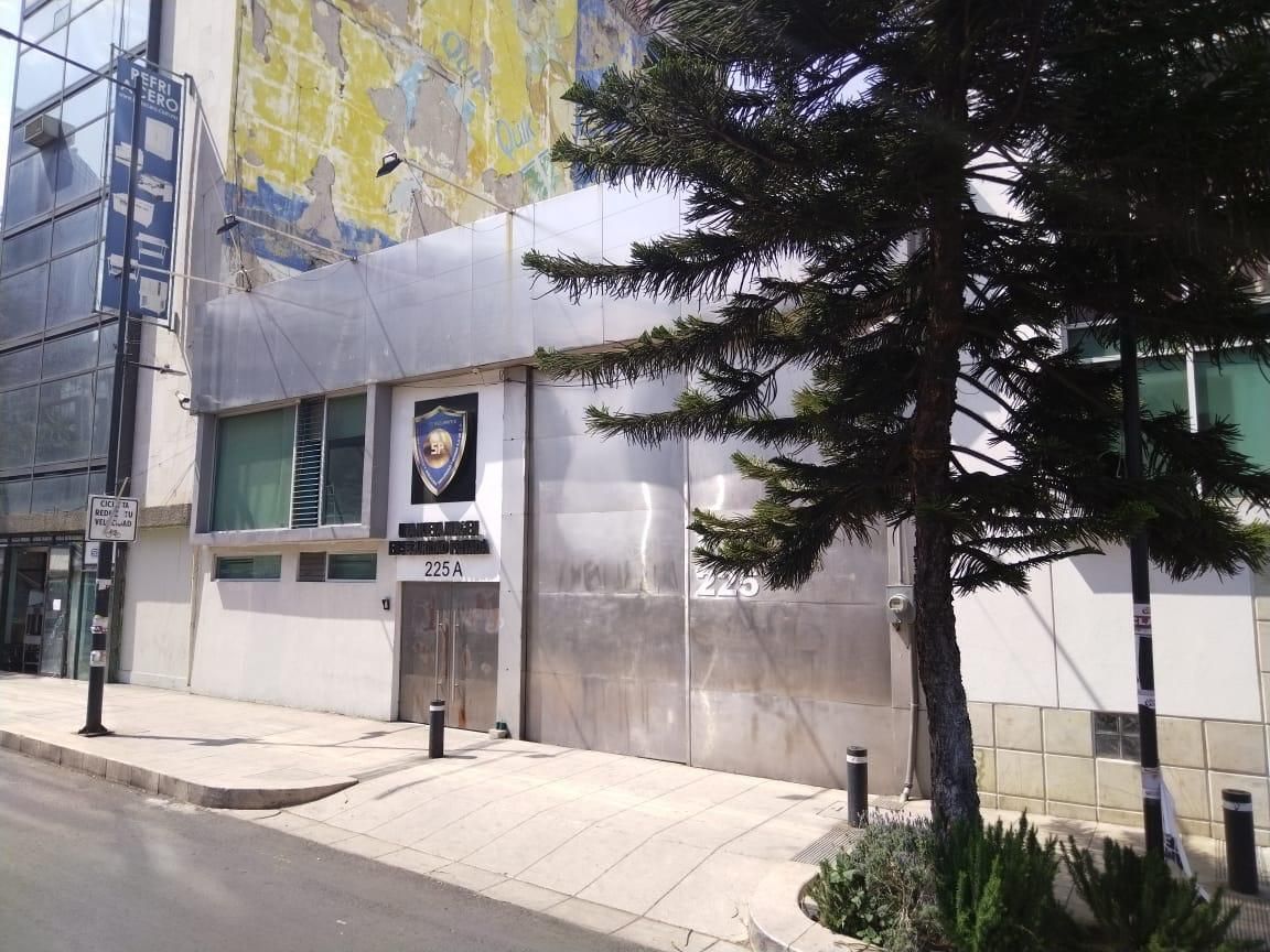 Venta de Terreno con Uso Habitacional Mixto