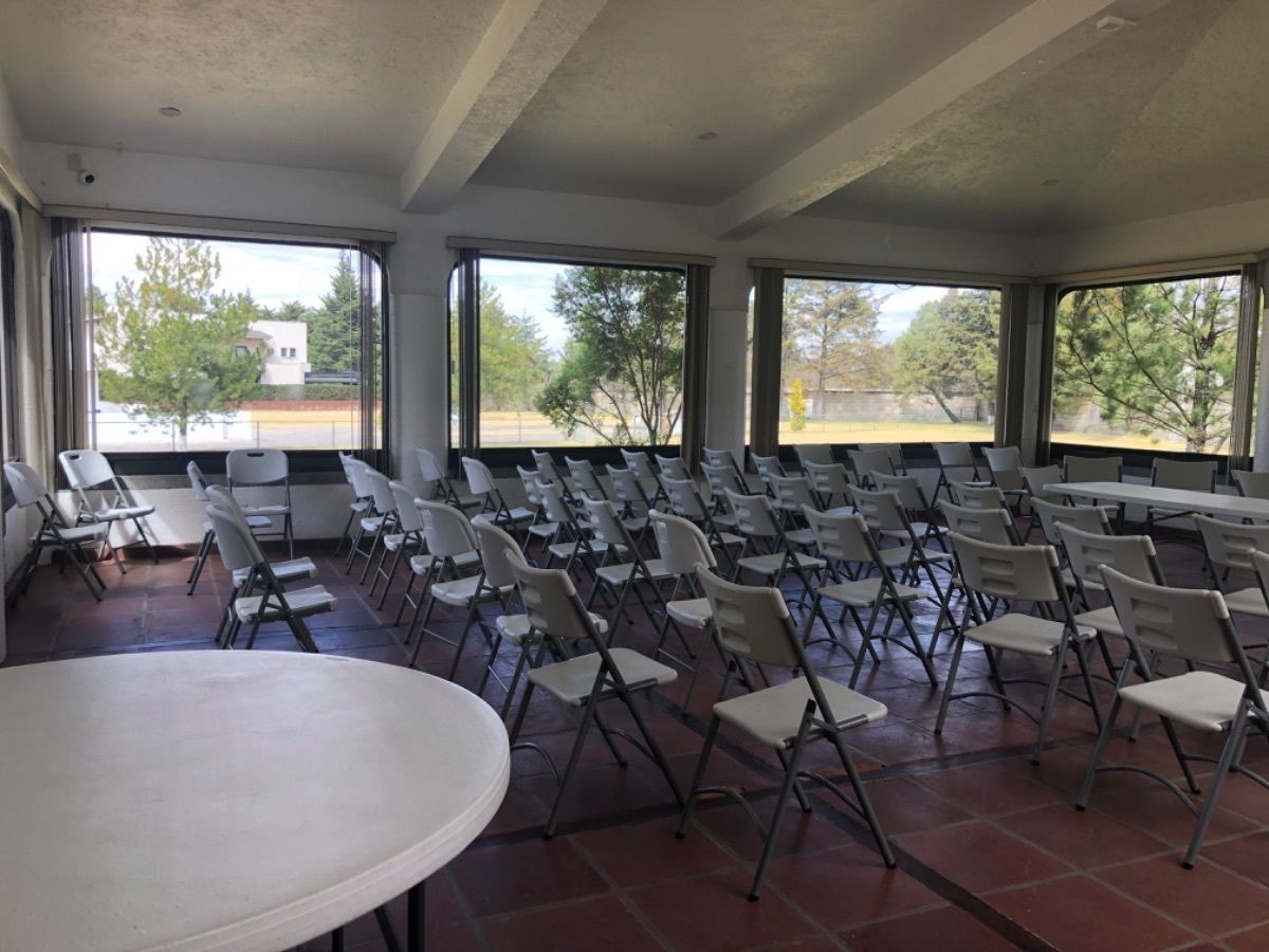 11 de 11: Salón casa club