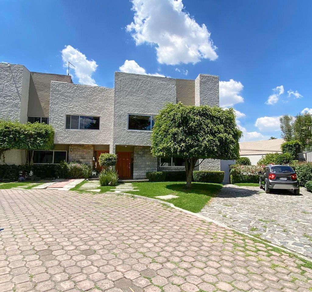 1 de 25: Fachada de la casa