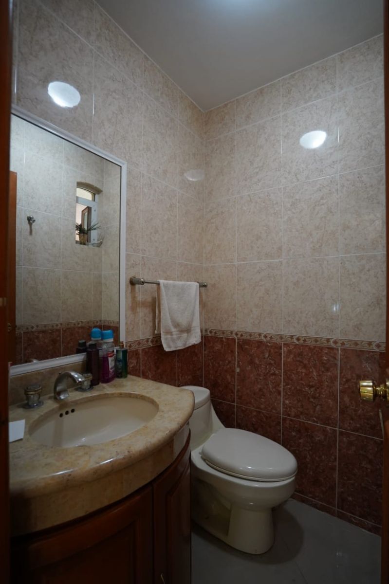 Medio Baño