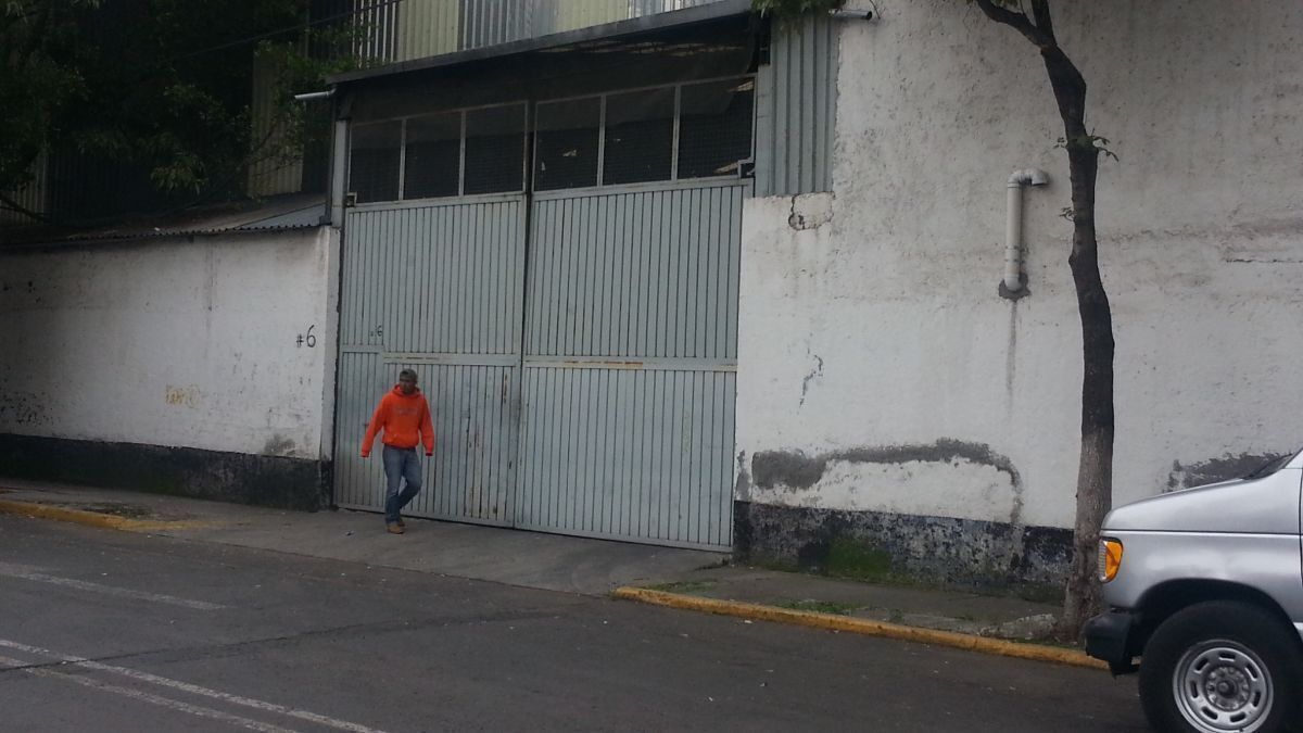 3 de 6