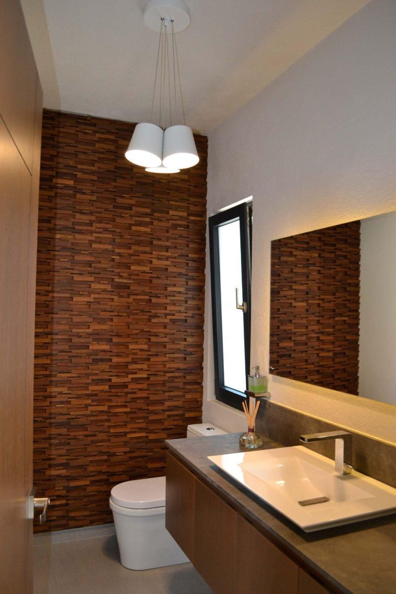 7 de 29: Baño de visitas