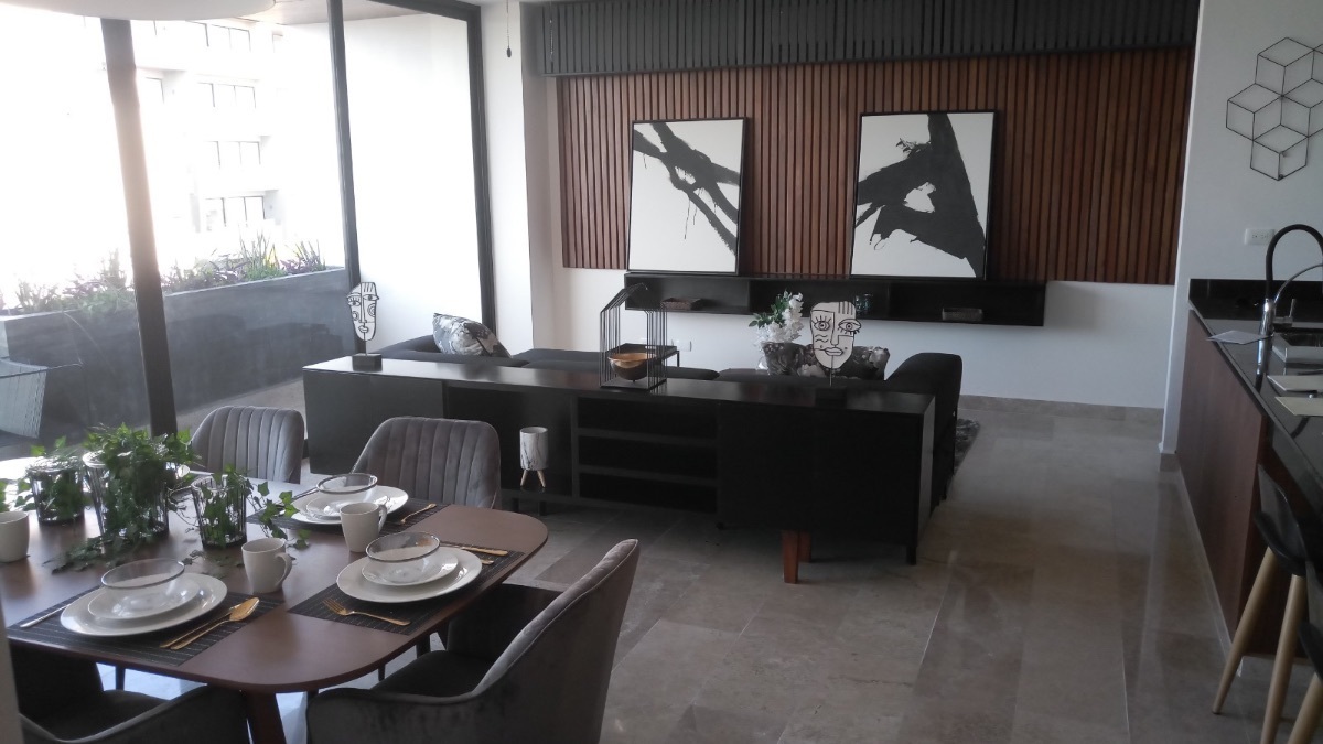 5 de 12: Sala y comedor