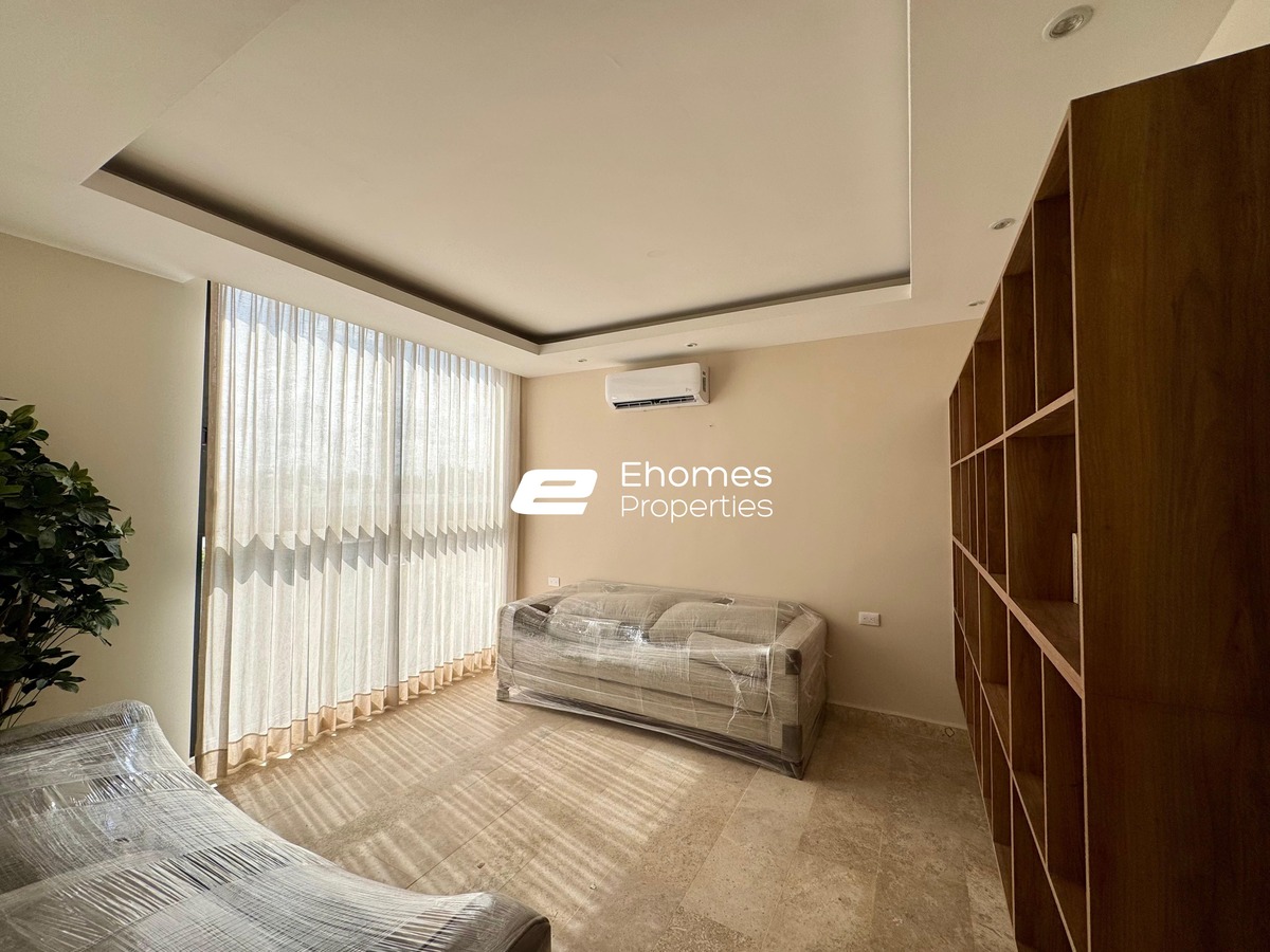 16 de 23: AMENIDADES: SALA DE LECTURA