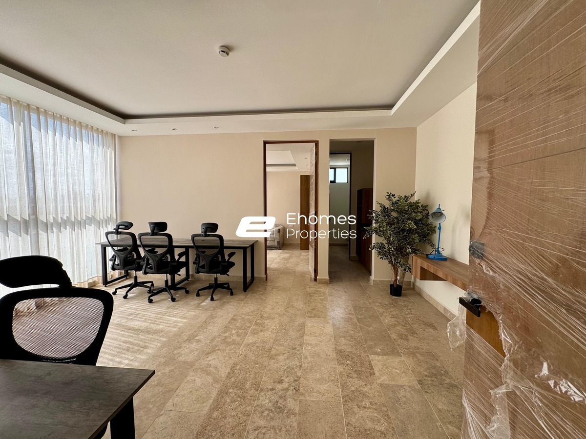 17 de 25: AMENIDADES: CO WORK