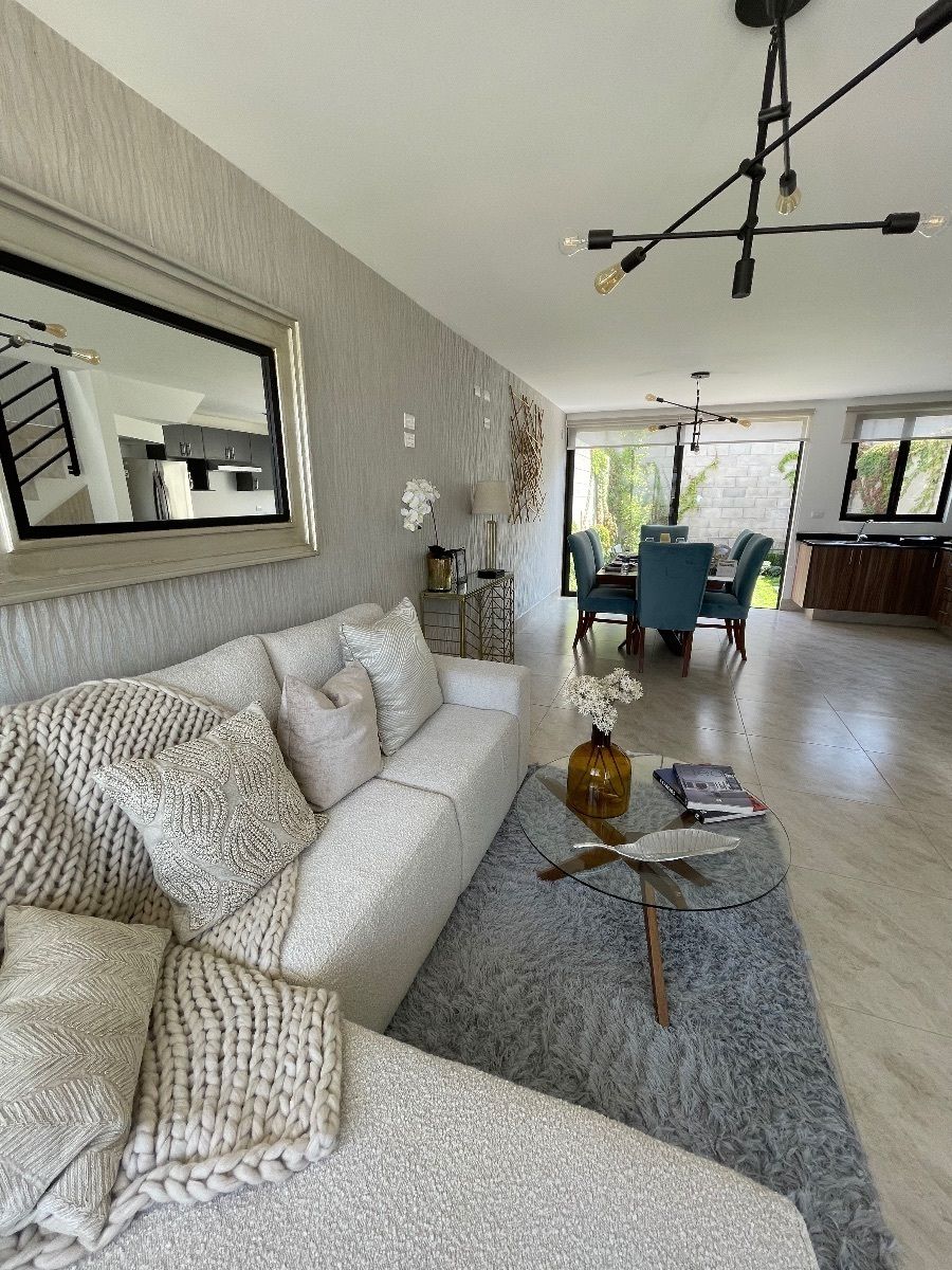 PRECIOSA CASA ESTILO CALIFORNIANO EN MESETA. - foto 2