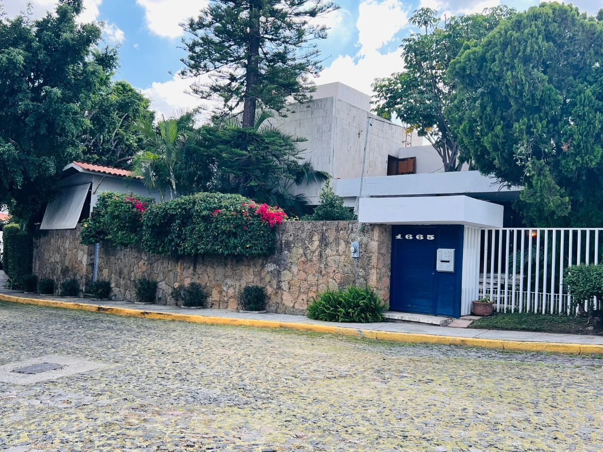 Residencia en Colinas de San Javier