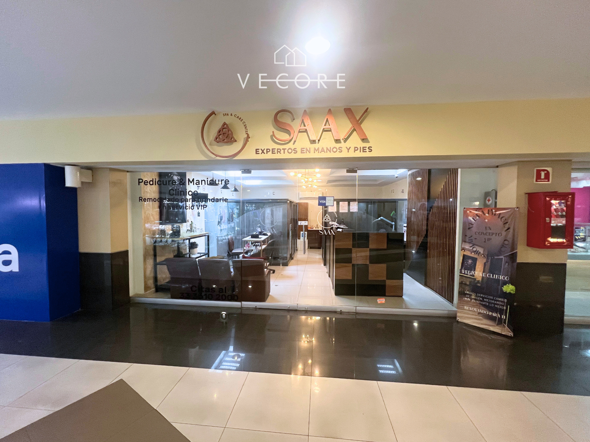 TRASPASO DE LOCAL DE BELLEZA EN "GRAN PATIO" ROYAL COUNTRY, ZAPOPAN