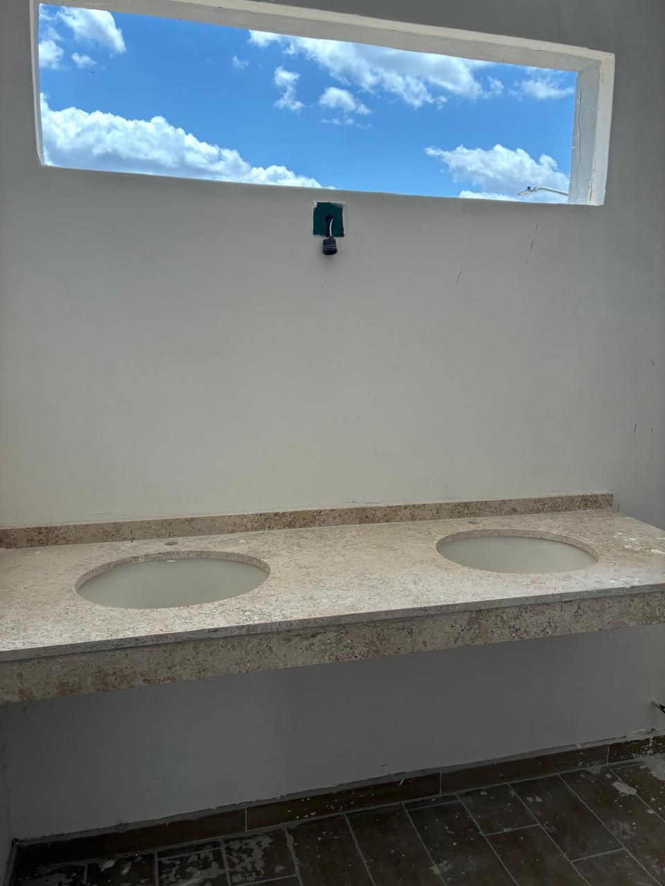 VENTA DE CASA EN PRIVADA CHOLUL