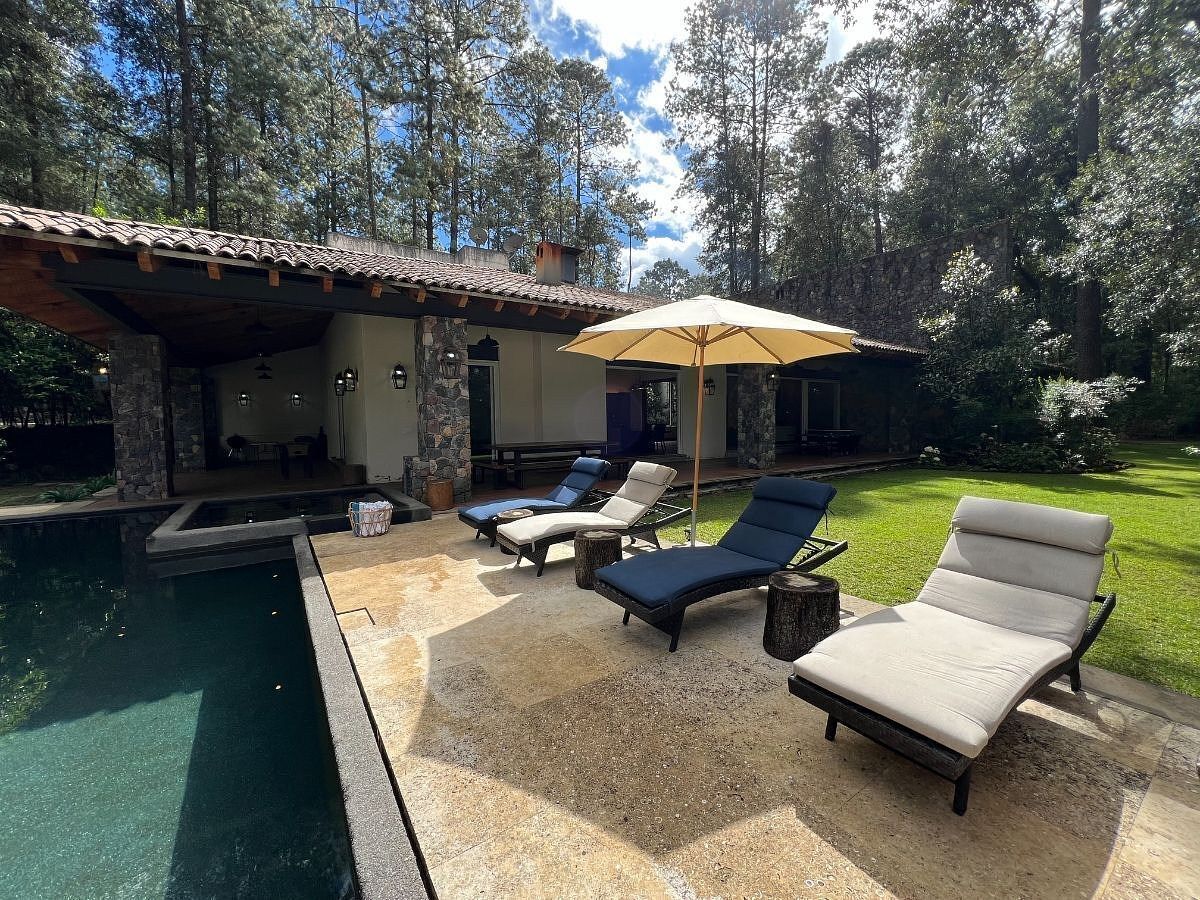 Casa em San Simón el Alto, Valle de Bravo, foto 2 de 10