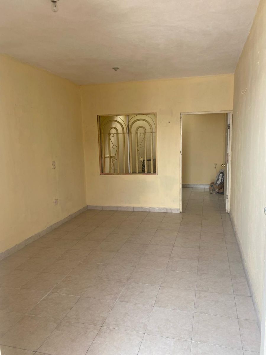 15 de 18: Recamara 2 Planta Alta