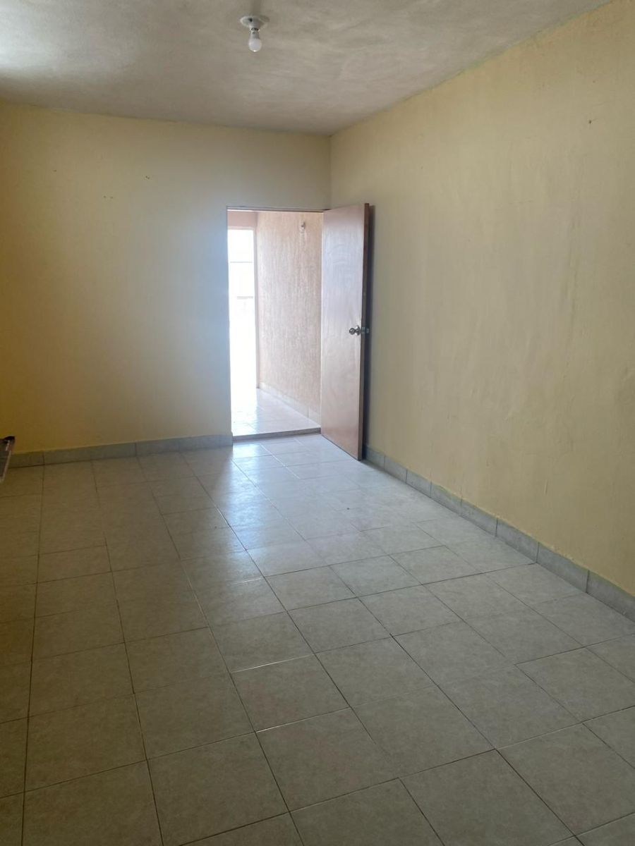 13 de 18: Recamara 1 Planta Alta