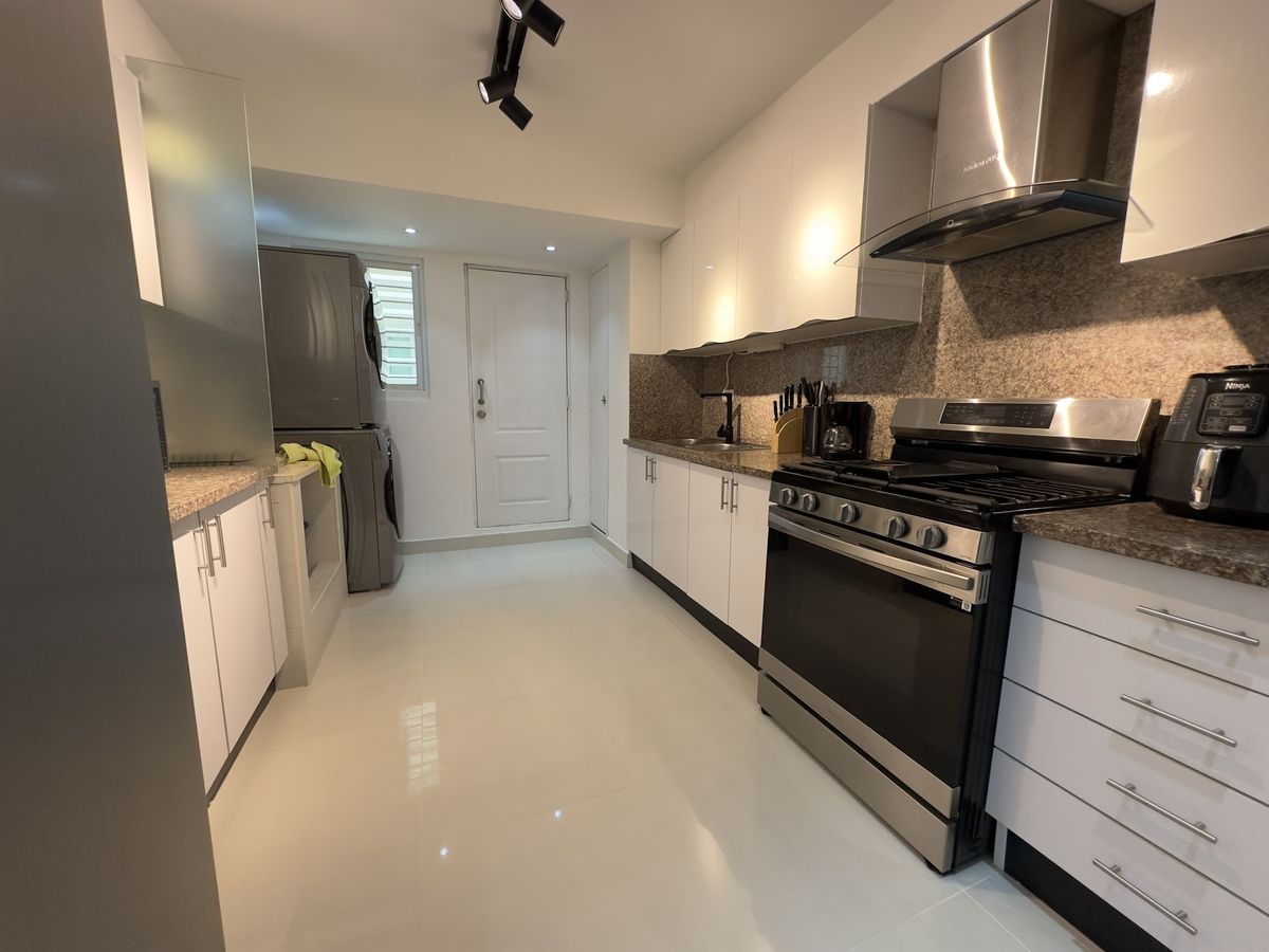 Apartment in Ensanche Naco, Santo Domingo Centro (Distrito Nacional), photo 16 of 18