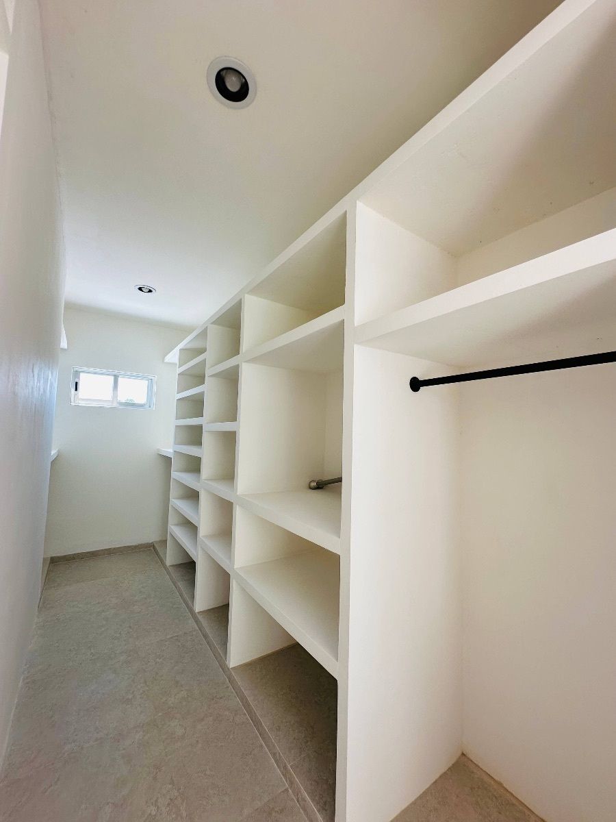32 of 42: Closet