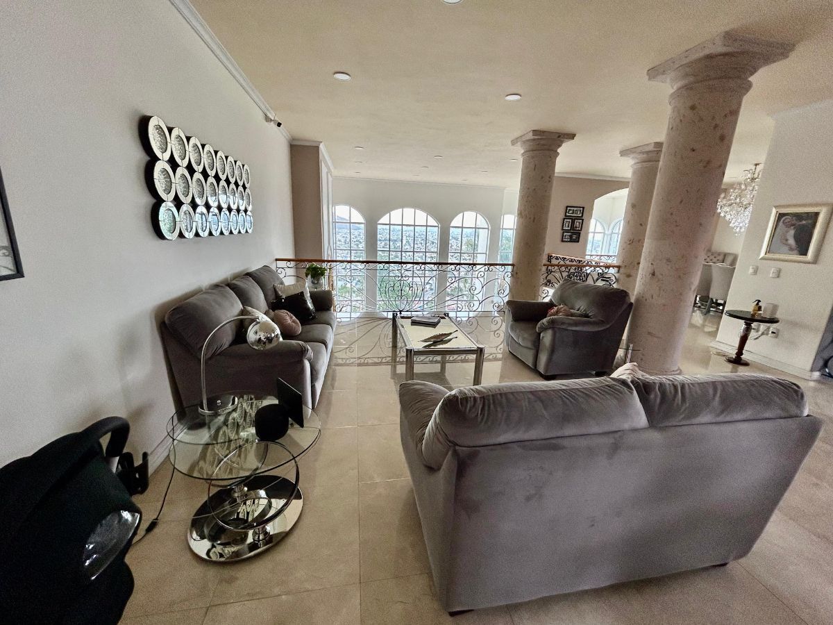 House For Sale In Bugambilias 2nd Section Condominium Views Of The Sun - foto 4