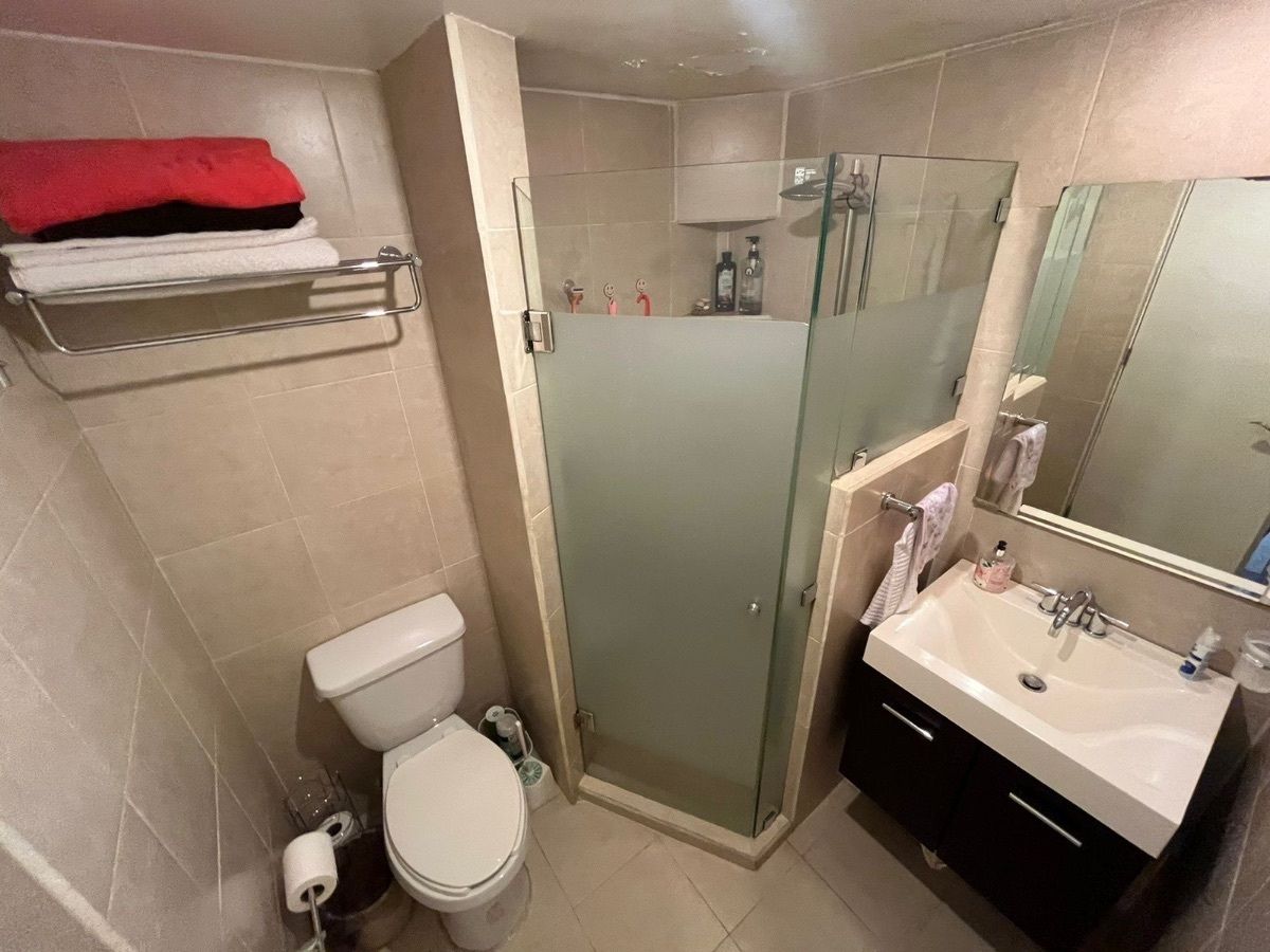 Departamento en Venta en Cerrada De La Amargura con 3 Recámaras, 180 Metros Cuadrados y 2 Baños Departamento en Venta en Cerrada De La Amargura con 3 Recámaras, 180 Metros Cuadrados y 2 Baños