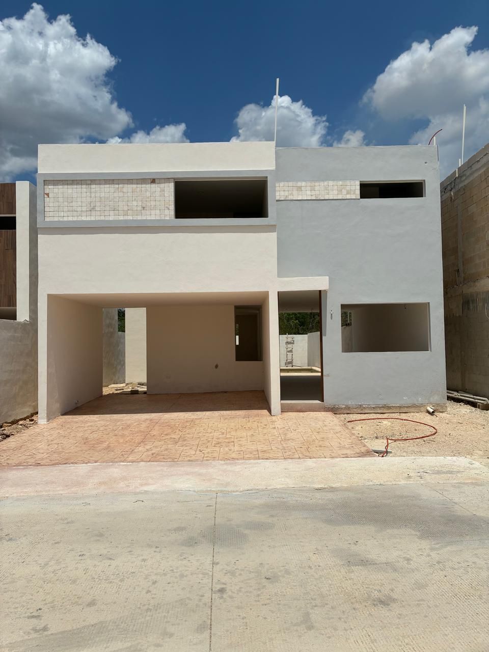 VENTA DE CASA RESIDENCIAL CHOLUL
