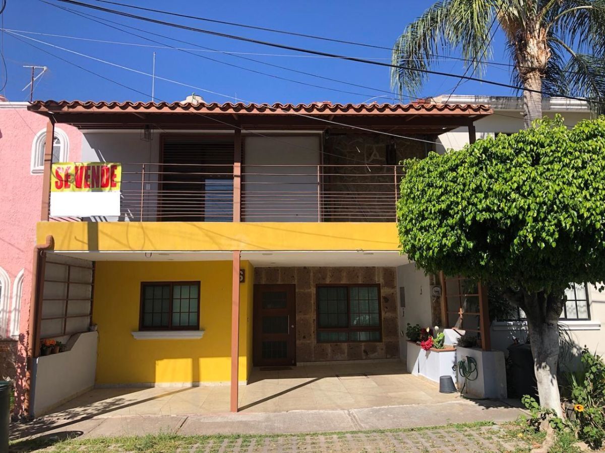 Casa en venta en San Isidro, Zapopan