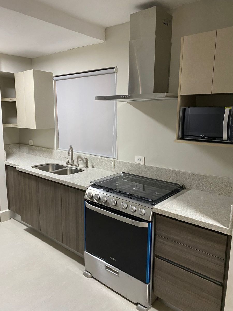 DEPARTAMENTO EN RENTA EQUIPADO, REMODELADO EN EL CENTRITO, S. PEDRO GG, NL., foto 1 de 27