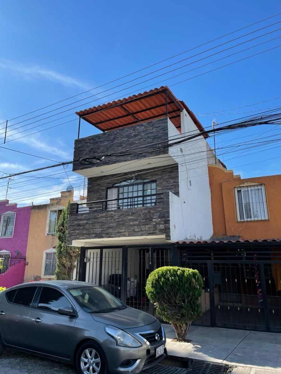 Casa En Venta En Valle,De,Los,Belenes, Jardines Del Valle, Zapopan ...