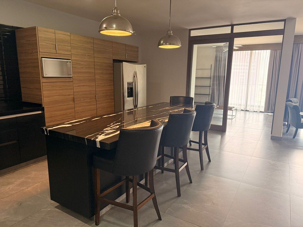 PENTHOUSE  EN VENTA TORRE BAKARA, foto 1 de 28