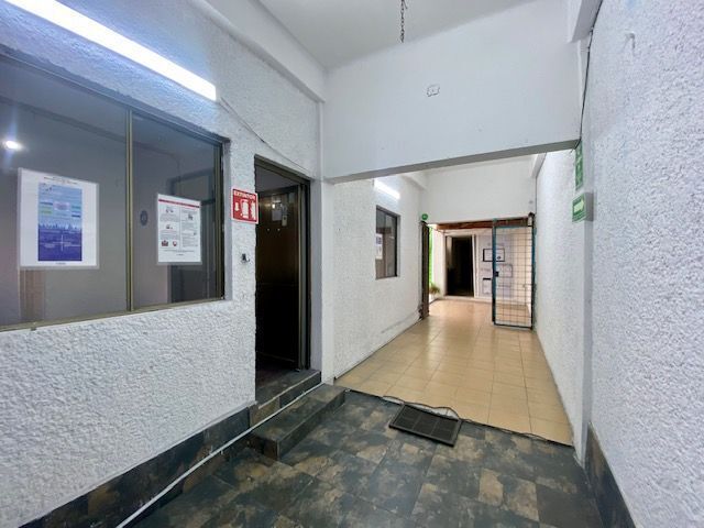 2 de 33