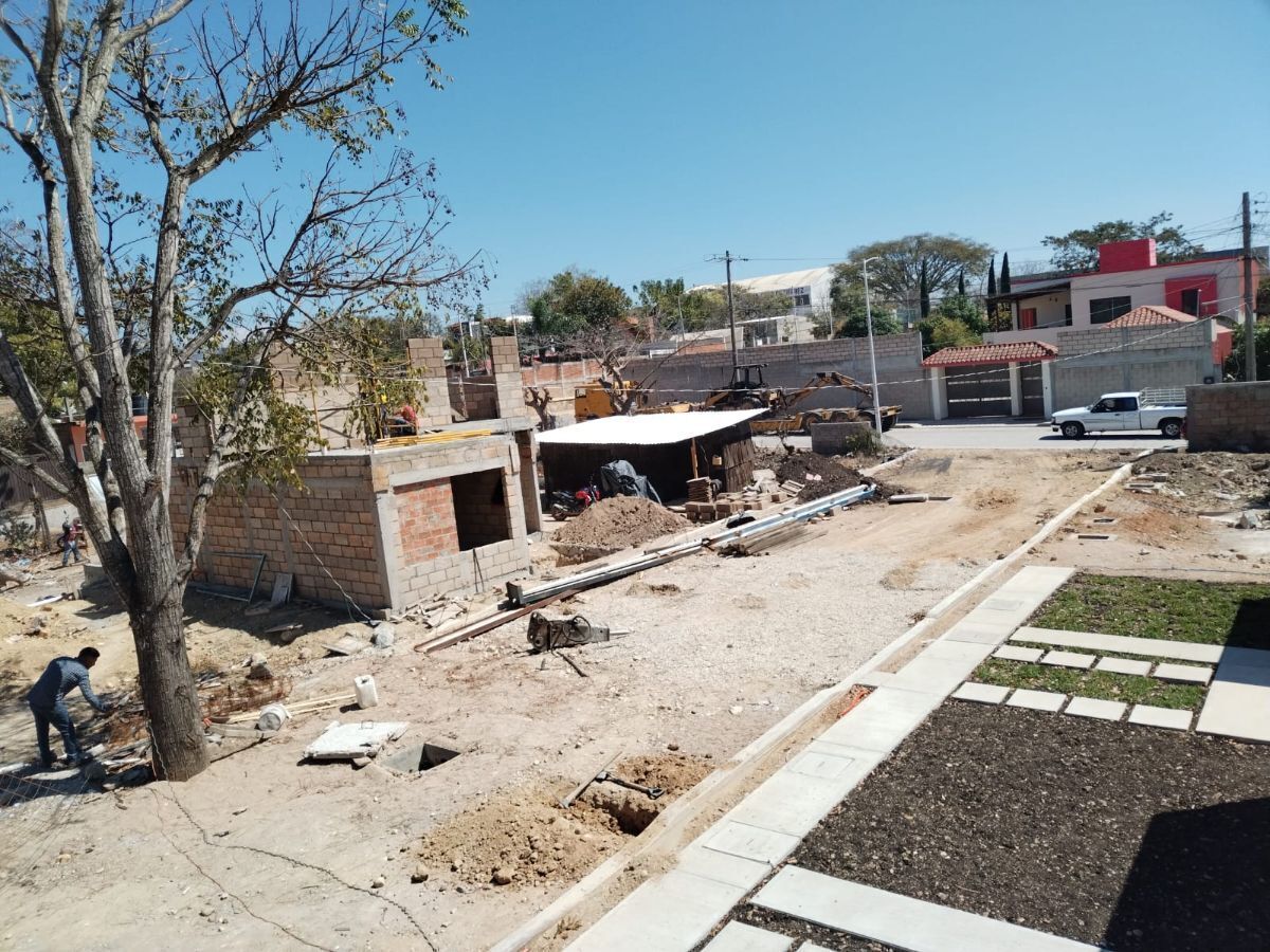 4 de 16: Vista de la privada en obra.