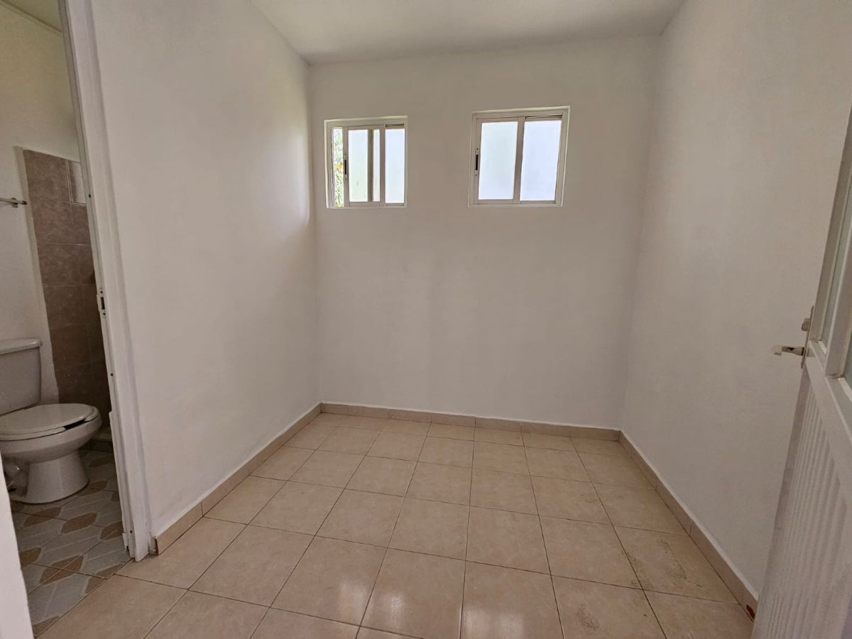 16 de 19: Cuarto de Servicio