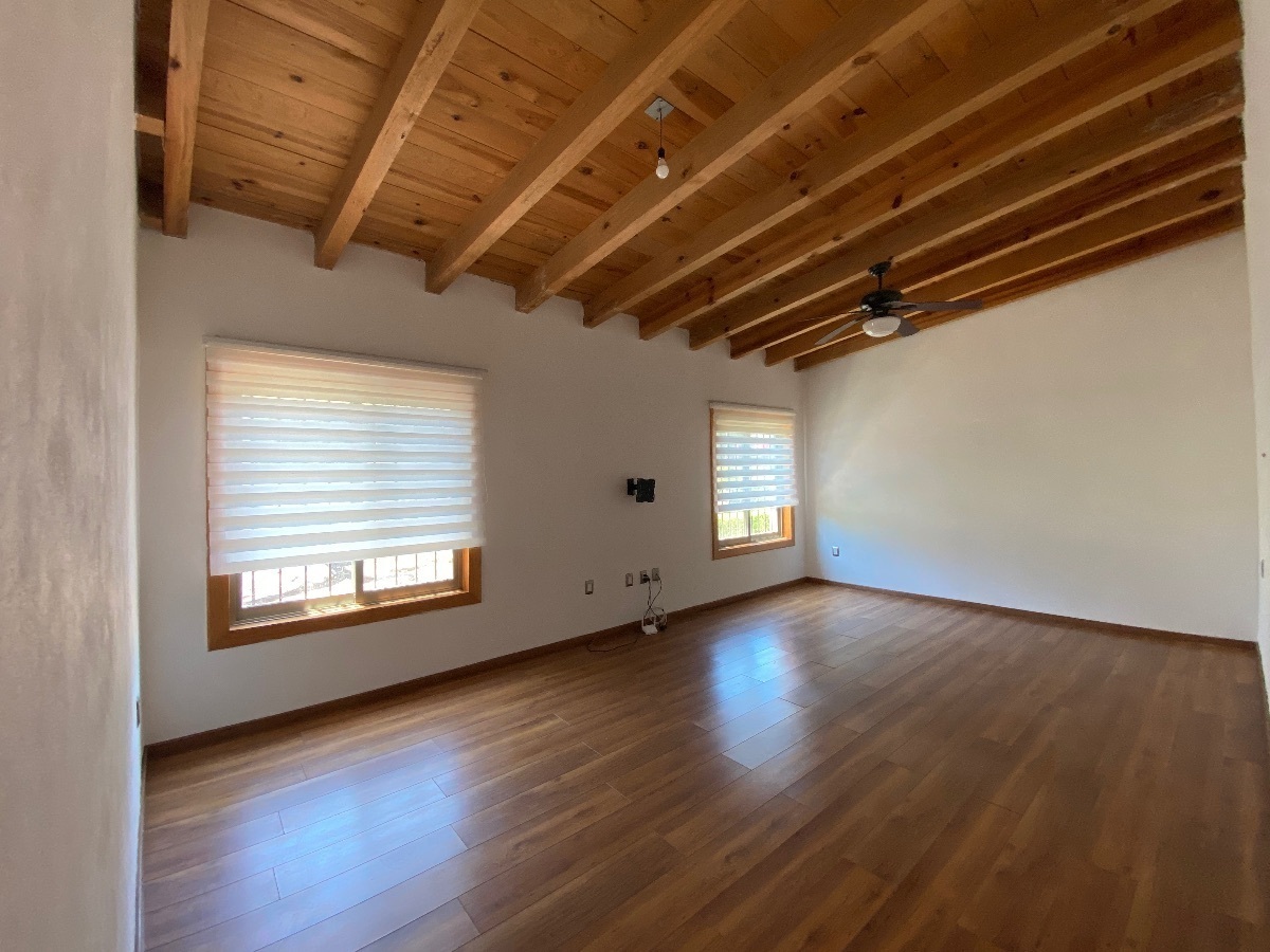 13 of 25: Recamara principal en planta baja