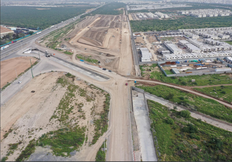 Magnificent Industrial Land by Bypass to Saltillo in García, N.L. - foto 1