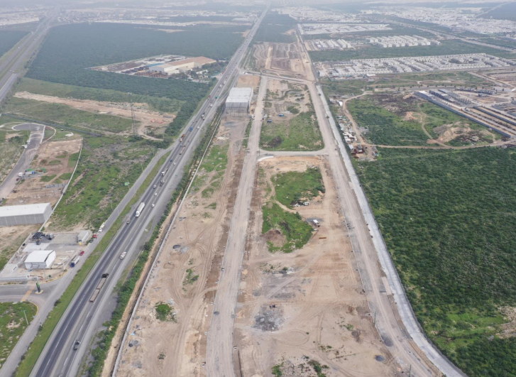 Magnificent Industrial Land by Bypass to Saltillo in García, N.L. - foto 2
