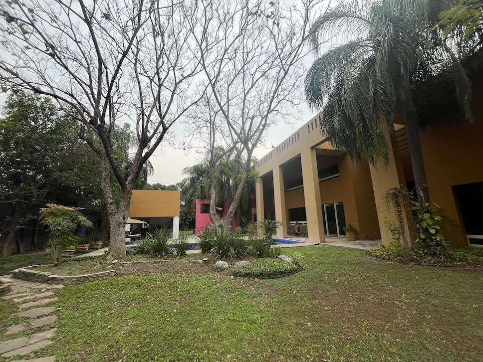 2 de 16