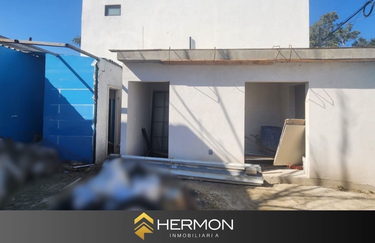 LOCAL COMERCIAL EN RENTA EN ERMITA