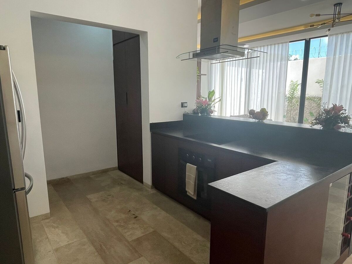 TOWNHOUSE EN CHOLUL, MÉRIDA.