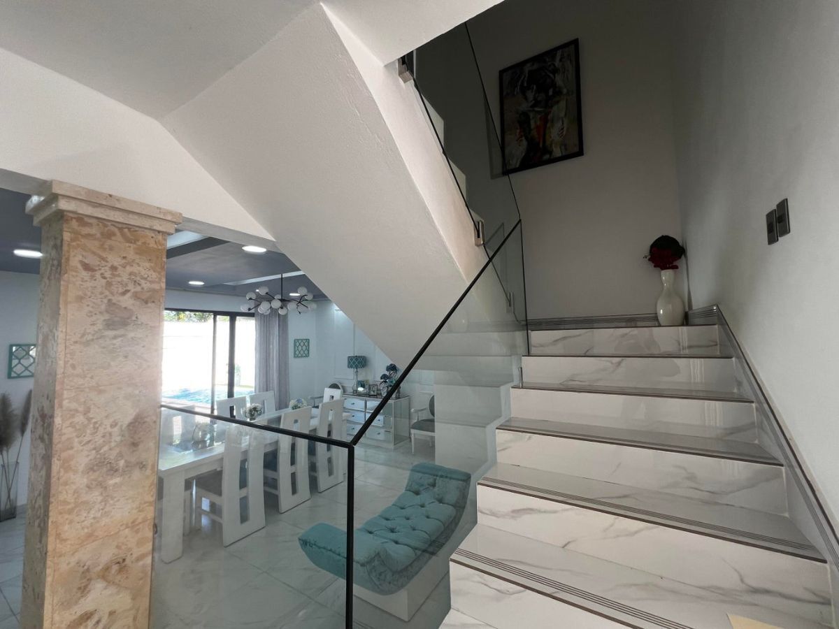 15 de 22: Escaleras