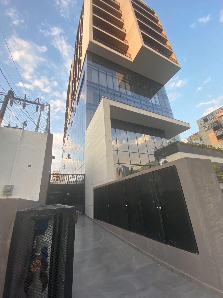https://assets.easybroker.com/property_images/4356790/72654321/EB-PS6790.JPG?version=1710287191