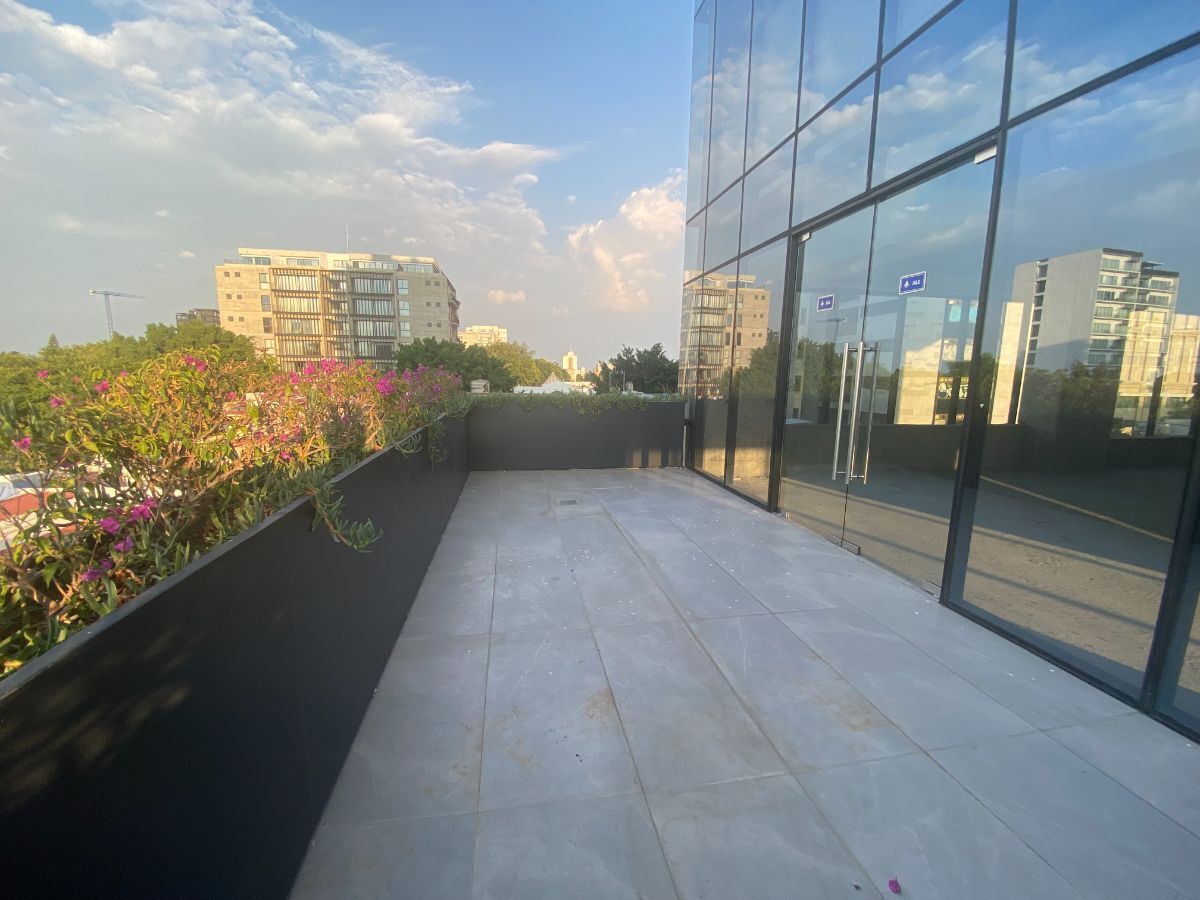 **OFICINA excelente ubicación cerca de la Minerva