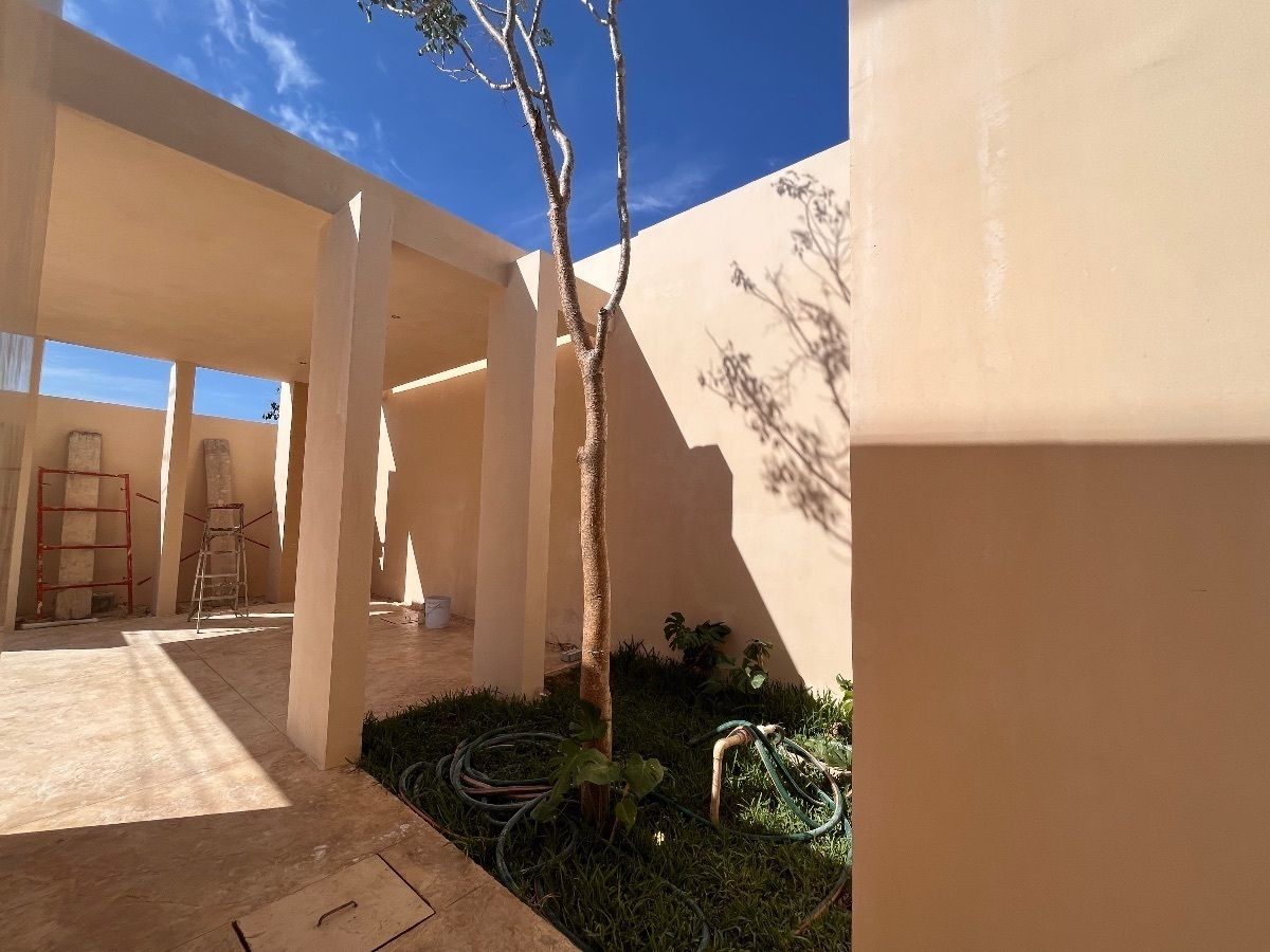 Casa de Diseño de Una Planta en Venta, Temozón Norte. - foto 2