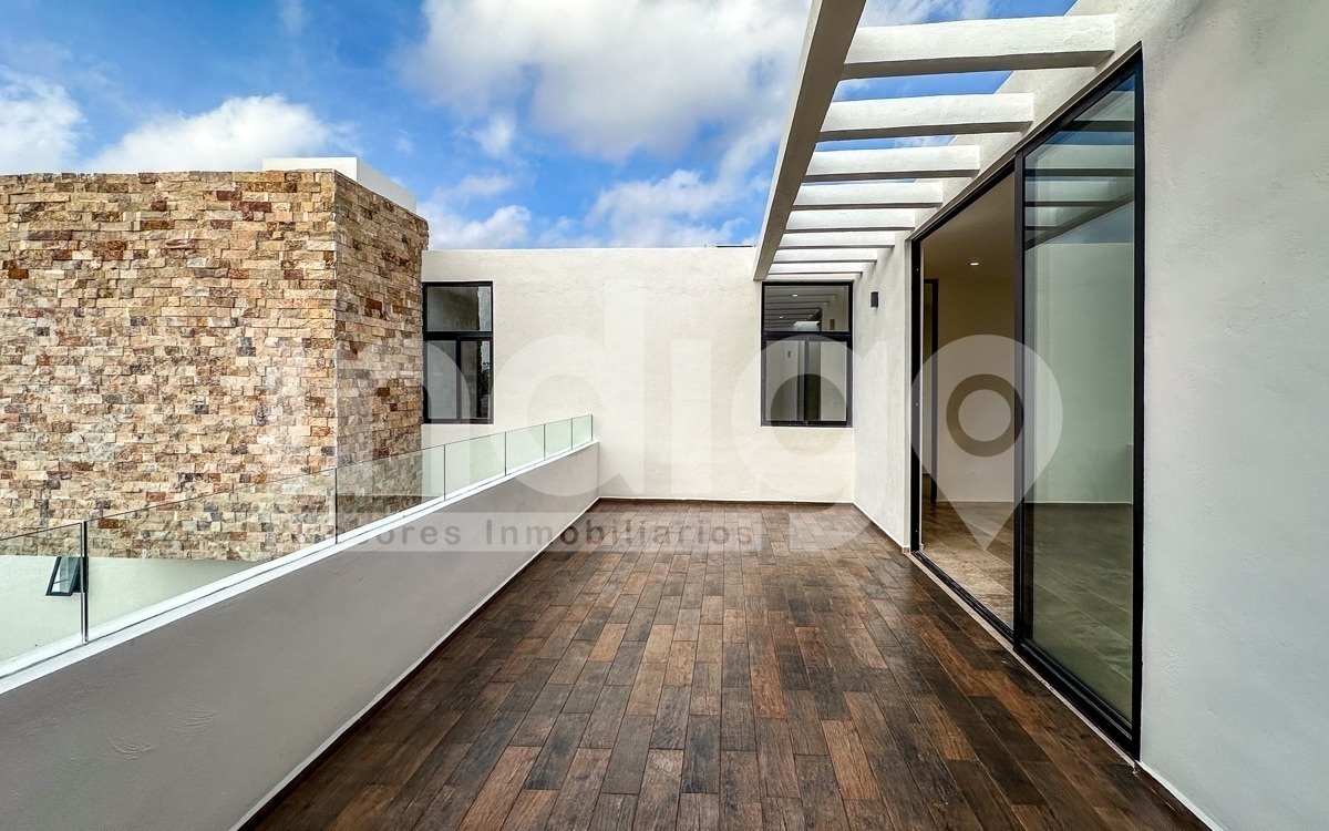 25 de 47: Terraza Recámara Principal