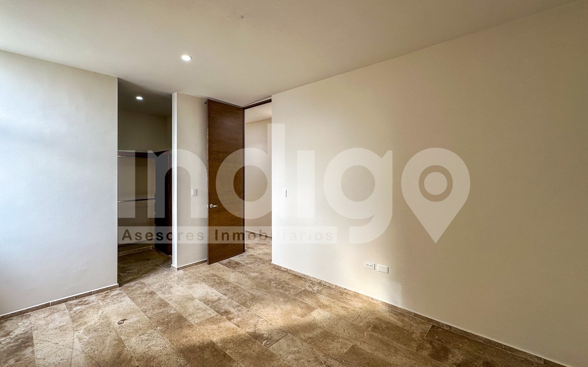 33 de 47: Recámara Secundaria 1