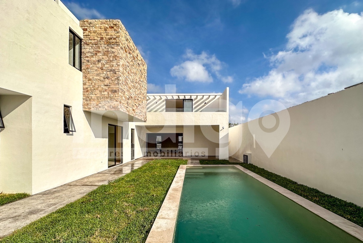 45 de 47: Fachada Trasera