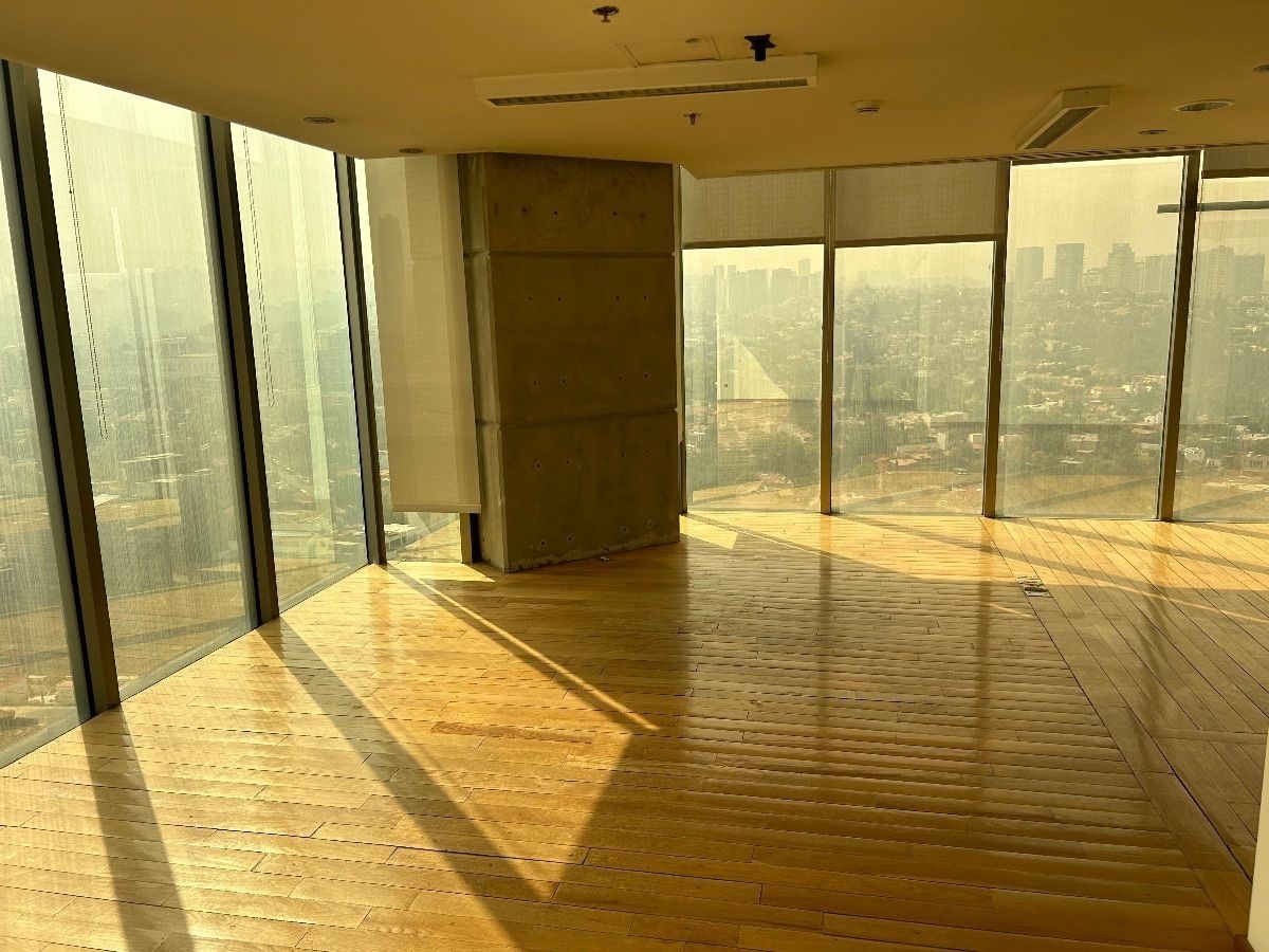 OFICINA EN TORRE AAA