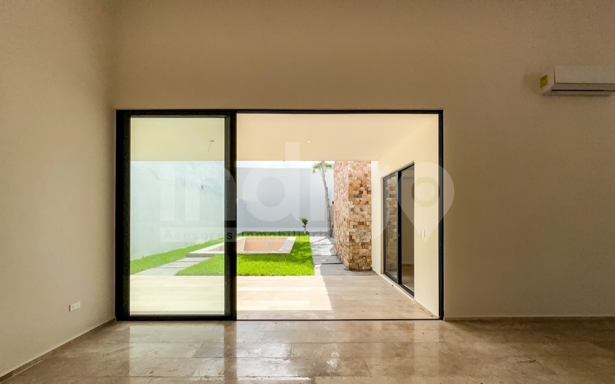 6 de 41: Vista desde la Sala