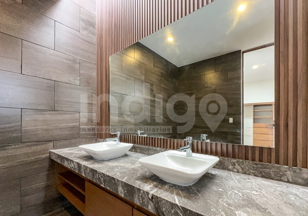 23 de 41: Baño Recámara Principal